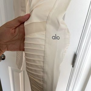 Cream colored New Alo Moto leggings